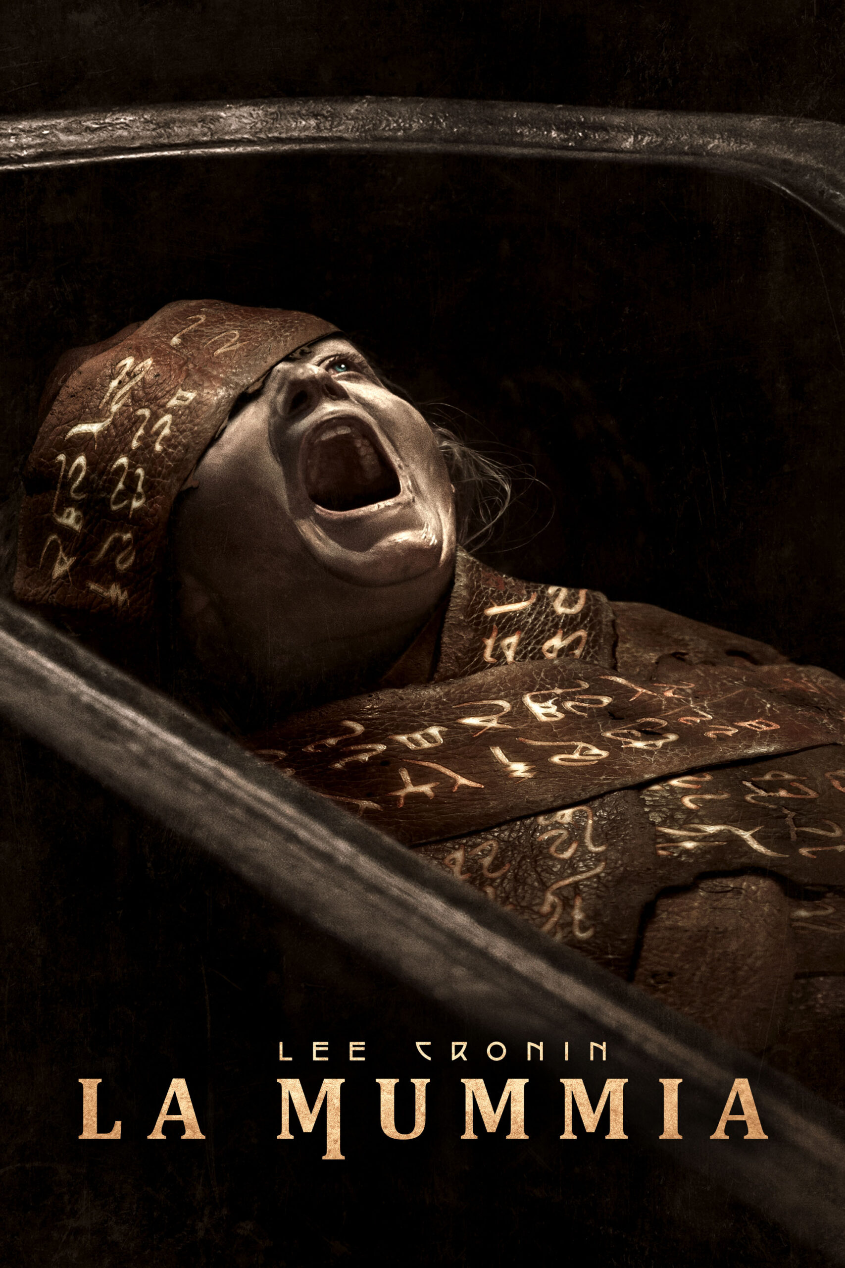 LeeCronins_TheMummy_STD_PREM_V_KA_TT_2000x3000_300dpi_IT